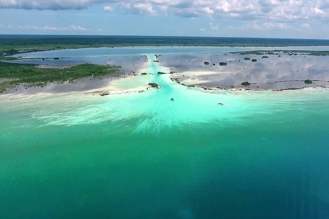 Lovely Bacalar - Lago Bacalar boat time: seven colors plus real guide talk