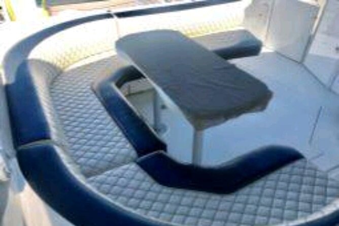 Luxury Private Yacht Rental by the Turquoise Waters of the Caribbean. - The Crew and the Vibe: Personalized Service That Feels Friendly
