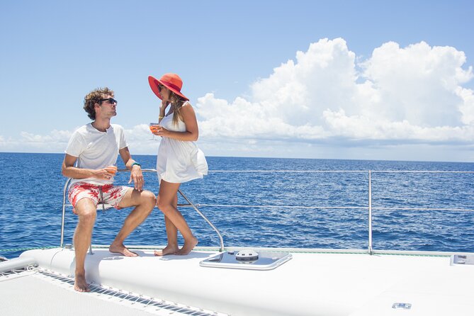 Luxury Sailing & Snorkeling Experience from Riviera Maya - What you’ll do onboard: sailing first, then swimming, then food