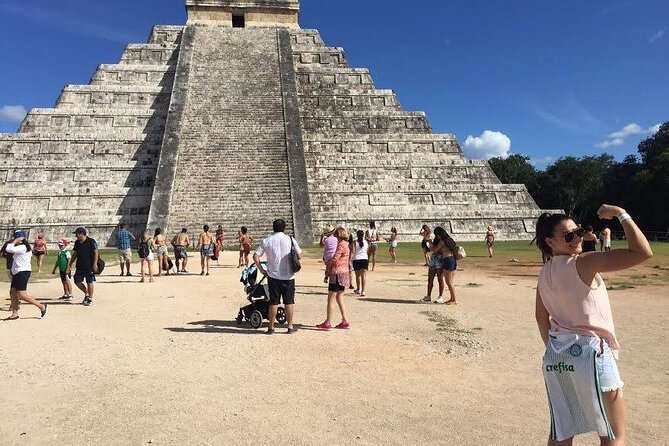 Luxury Tour to Chichen Itza and 2 Cenote - From Tulum - Meals, drinks, and the bus “one beverage” rule