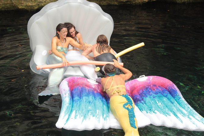 Mermaid for a Day Adventure - Group Size and the English-Language Experience