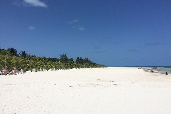 Parasailing in Playa del Carmen with transfer - Weather day and customer service: what to expect when plans shift