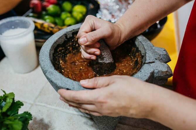Playa del Carmen: Mexican Cooking Class - Languages, group feel, and how the night flows