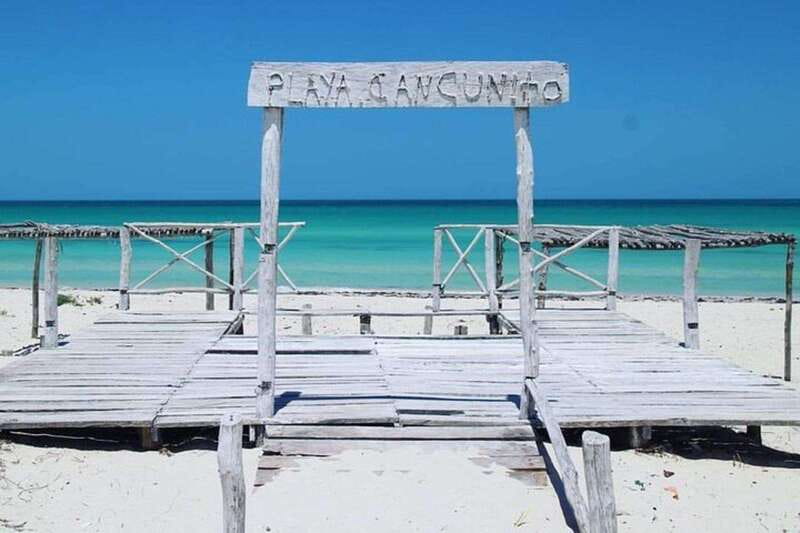 Playa del Carmen: Rio Lagartos and Las Coloradas Tour - Las Coloradas pink ponds: what the salt stop is really about