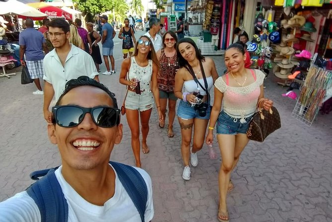 Playa del Carmen Walking Food Tour - Stop 2: Mercado Playa Del Carmen quesadillas with a surprise ingredient