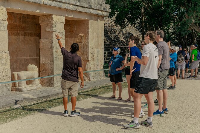 Private Chichen Itza Tour with Cenote Swim and Valladolid Visit - Chichén Itzá with a private guide: what you’ll focus on