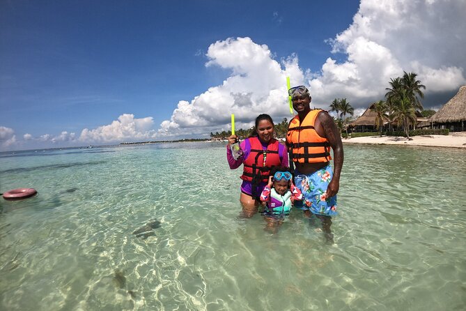 Private Experience: Akumal sea turtles encounter and Yal-kú lagoon colorfull fish snorkel. - Yal-ku Lagoon Stop: A Cenote With Ocean Connection and Colorful Fish