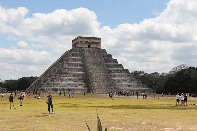 Private Full-Day Guided Chichen Itza Tour with Lunch - Lunch, Snacks, and Air-Conditioned Comfort: The Real Value in an 8-Hour Day