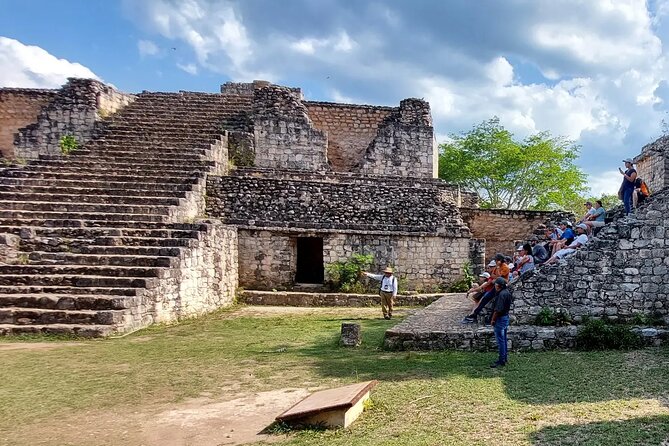 Private guide service in the archaeological zone of Ek Balam - Who Should Book This Ek Balam Private Guide