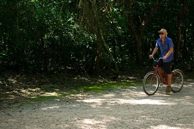 Private Tour: 2 Mayan cities in one day, Tulum and Coba - Tulum: seaside ruins with time to breathe and a swim option