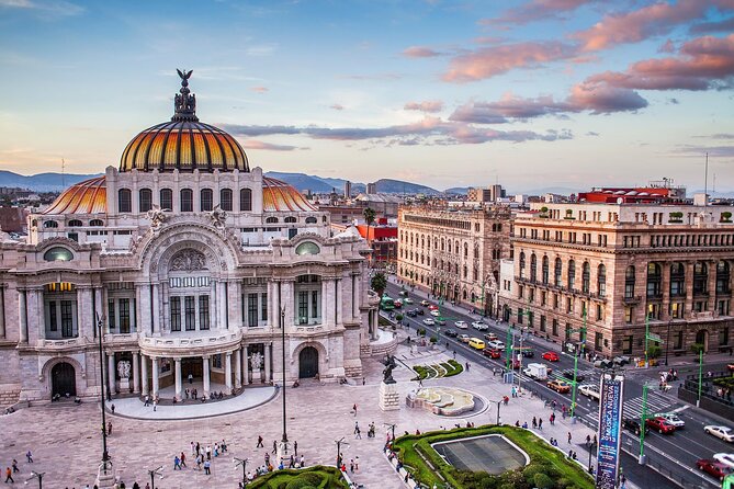Private Transfer Mexico City Airport MEX to Mexico City - Presenting your voucher and ID without drama