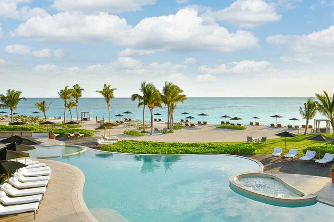 Private Transfer: Playa del Carmen to Cancun Airport CUN by SUV - Service Style That Shows Up in the Details