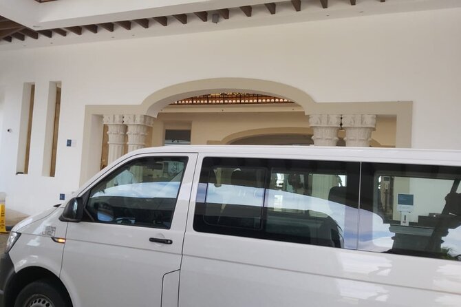 Private transportation CUN Airport-Tulúm Center & Hotel Zone - Communication That Actually Helps: English, Spanish, and Giving the Driver the Right Target