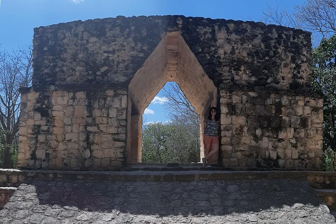 Private Yucatan Discovery Tour - Guide, hotels, and pacing: what to expect day to day