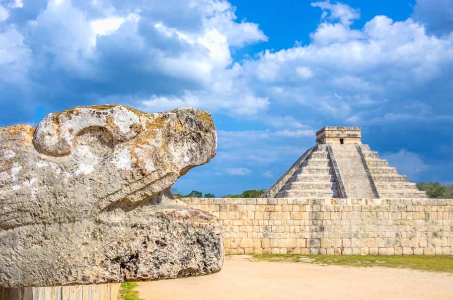 Riviera Maya: Tour to Cobá and Chichén Itzá with a Cenote and optional lunch - Valladolid stop: where the day gets lighter