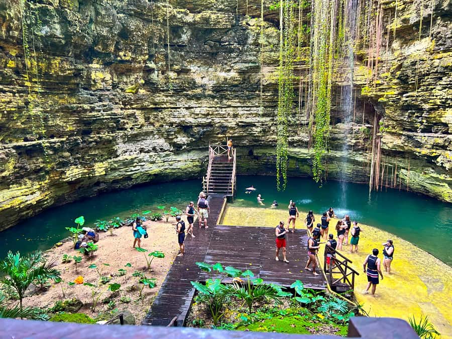 Riviera Maya: Tour to Cobá and Chichén Itzá with a Cenote and optional lunch - Morning pickup and the long-drive rhythm