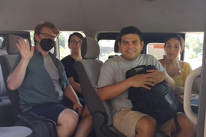 Round trip Private Transfer Cancun- Costa Mujeres/Playa Mujeres - Car seats and extra stop options: useful add-ons with rules