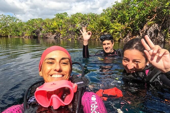 Scuba Diving for Beginners – Tulum Dive Machine - The 8:00 AM day plan: theory, shallow water, then two tank sessions