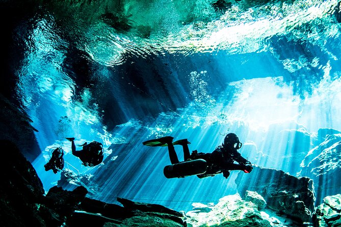 Scuba Diving in Cenote Kukulkan from Playa del Carmen - Lunch and the end-of-day vibe: typical Mexican meal, with possible sandwiches