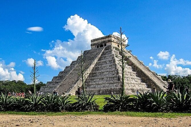 Small group tour to Chichen Itza early access + Cenote + Ekbalam - Early entry at Chichen Itza from Tulum: what you’re really buying