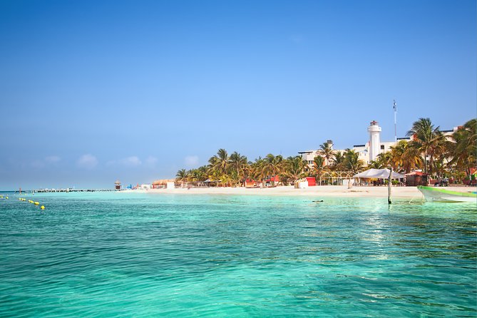 Snorkeling in Isla Mujeres, Luxury Sailing- PRIVILEGE - Snorkeling in the Caribbean: gear included, but expect a guided style