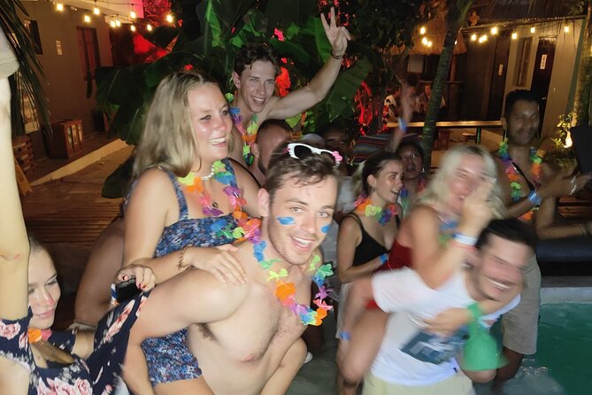 Social PubCrawl Playa del Carmen - Meet at Dick and Willies: 9:00 pm Start on 5ta Norte
