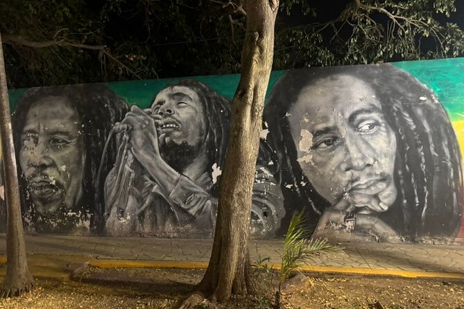 Street Art & Cemetery Cultural Tour - half day - Meet JC and Victor: why the guides make the tour feel personal
