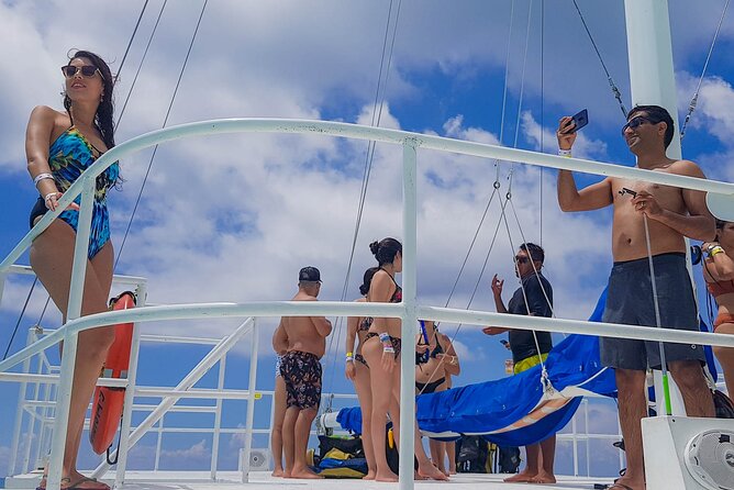 Tour to Cozumel by Catamaran with Snorkeling and Buffet Lunch - From Playa Mía to Cozumel: the ferry leg that sets the pace