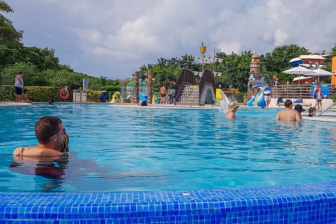 Tour to Cozumel by Catamaran with Snorkeling and Buffet Lunch - Return ferry to Playa del Carmen: A/C comfort on the way home