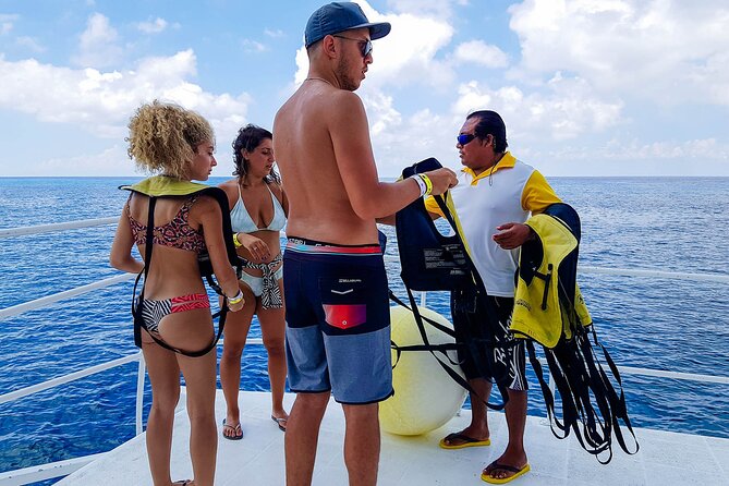 Tour to Cozumel by Catamaran with Snorkeling and Buffet Lunch - Grand Cozumel Catamaran: what the ride is like before you hit the reefs