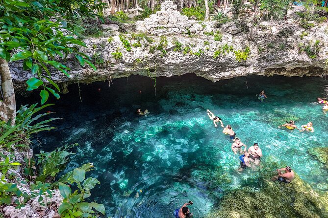 Tour to Tulum and cenote with swimming with turtles from Riviera Maya - Tulum Archaeological Site: Mayan cliffs over the Caribbean