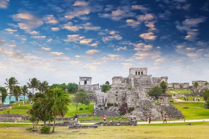 Tour to visit the archeological site of Tulum, Coba and a Cenote in one day - Morning pickup and transport: how the day starts