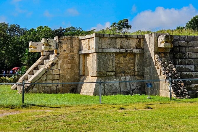 Trip to Chichen Itza with expert guides, Cenote swim & Valladolid - Valladolid in 45 Minutes: Color, Streets, and a Quick Reset