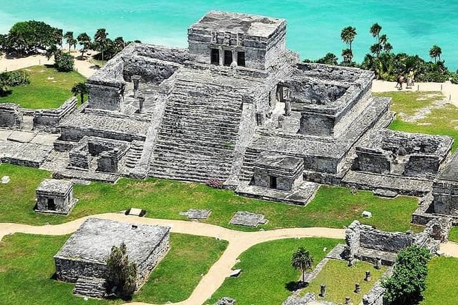 Tulum Express Riviera Maya - The photo spots you’ll actually want to pause for