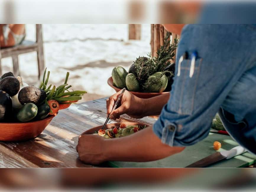Tulum: Hands-On Mexican Cooking Class - Tamarindos Meet-Up: The Setting and How the Session Starts