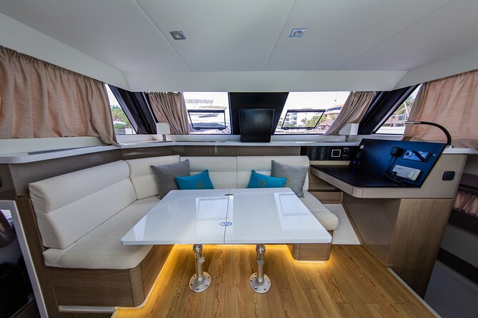 Tulum: Luxury Sail & Snorkel – All Inclusive 34' Catamaran - Who should book this catamaran snorkel?