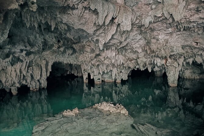 Tulum Ruins Exploration and Horseback Riding and Cenote Adventure - Getting There: The 9:00 AM Start and the Meeting Spot