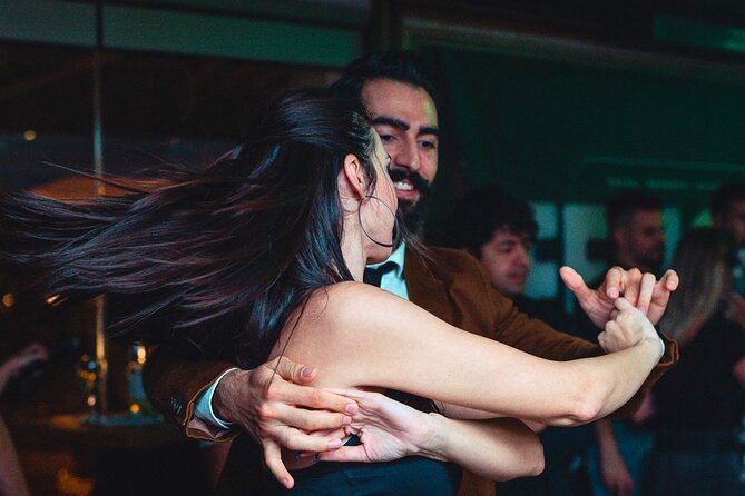 Tulum Salsa Lovers Dance Experience - Style coverage: salsa and reggaeton you can use the same night
