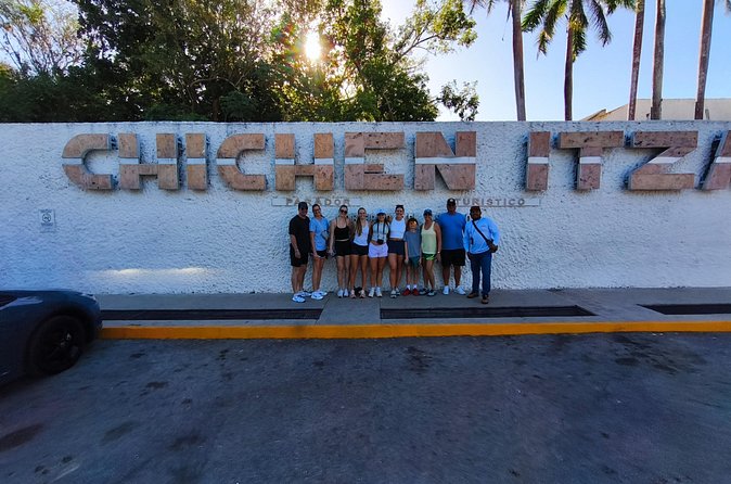 Visit to ChichEN itza in private without queues at the best price - Stop 4: Valladolid Free Time for Cathedral Photos and Historic Streets