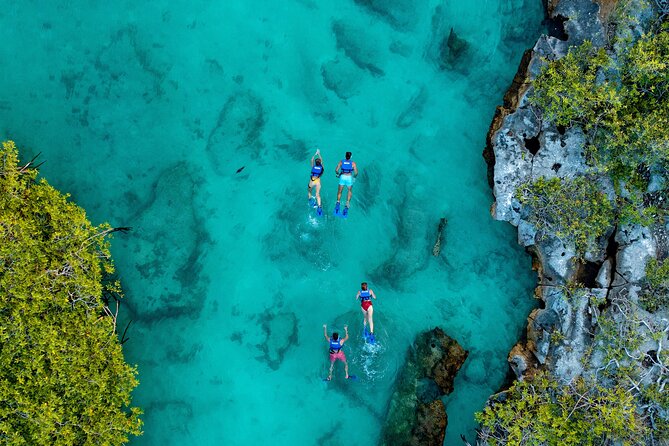 YAL-KU Park in Riviera Maya Admission Ticket - On-site comfort: showers, changing areas, free Wi‑Fi, and parking